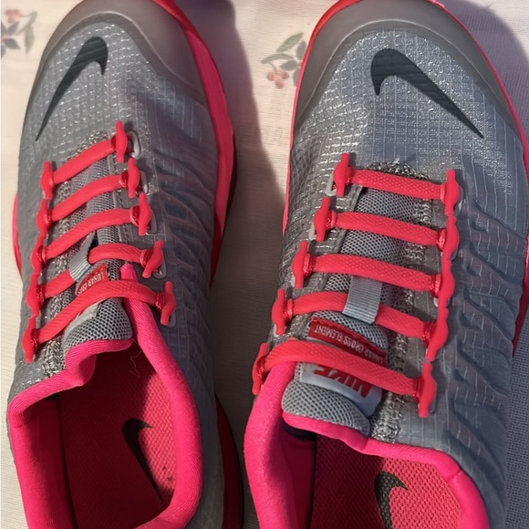 Nike Women’s 👞 - Picture 5 of 6